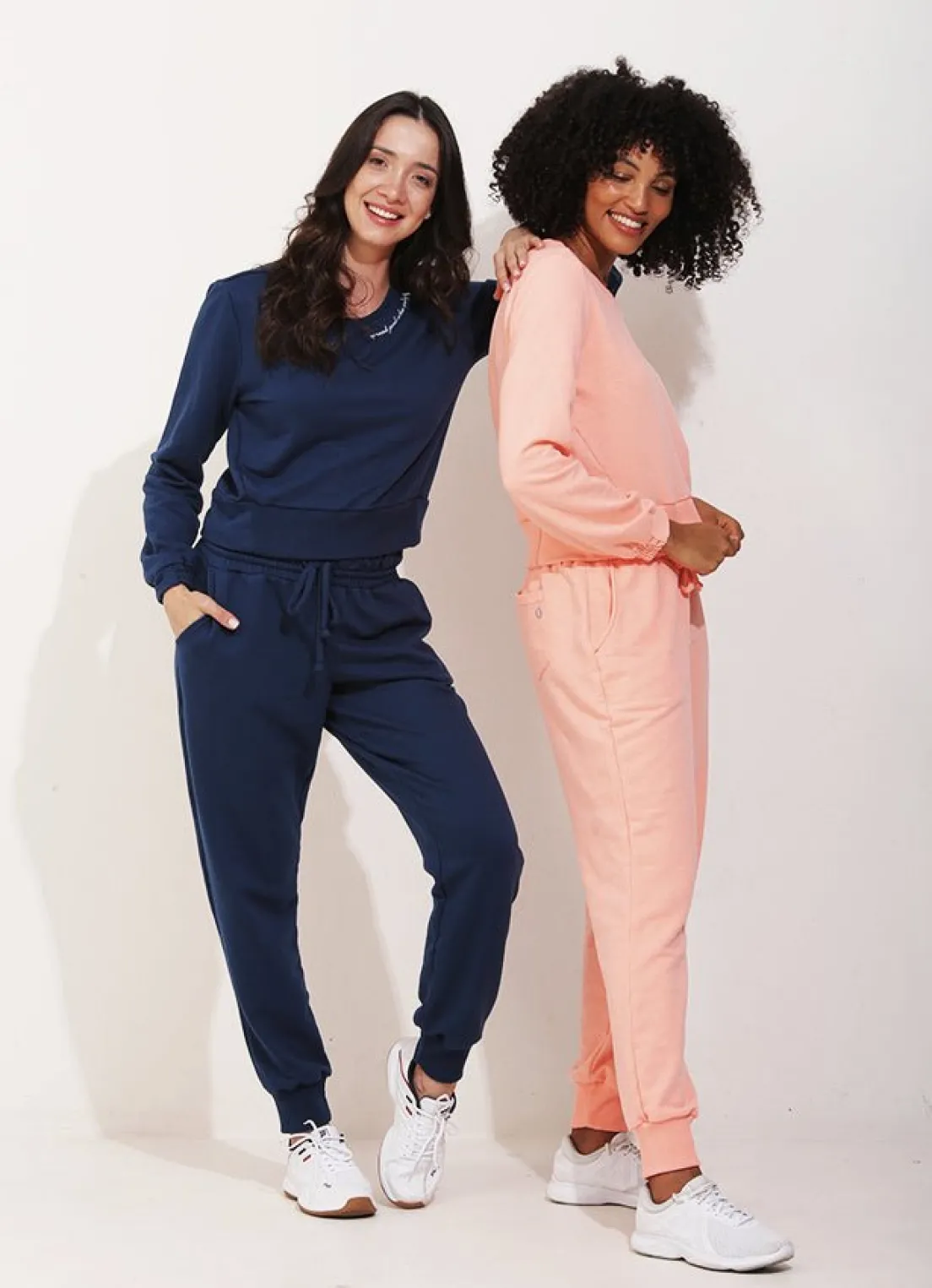 Dona Jo jackets & vests>Basic Sweatshirt Navy