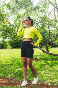 Dona Jo shorts><noscript><img width=