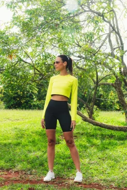 Dona Jo shorts><noscript><img width=