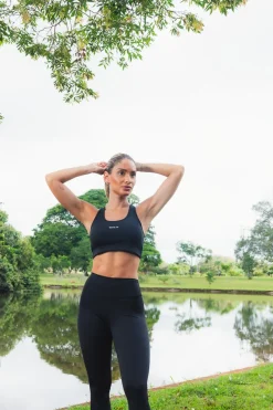 Dona Jo leggings & capris><noscript><img width=