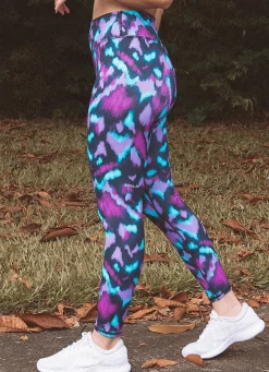 Dona Jo leggings & capris>Ease Legging Liberty