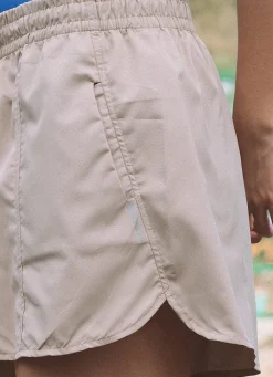 Dona Jo shorts><noscript><img width=
