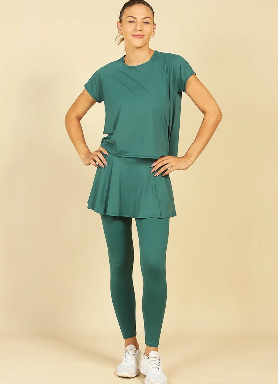 Dona Jo short sleeve shirts>Move T UPF 50+ Verde Real